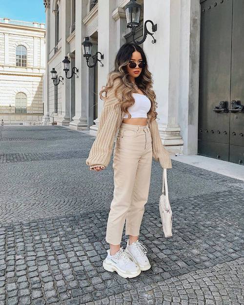 70+ Cute Cardigan Outfits To Copy [2023]: Cozy & Modern Ways To Wear A  Cardigan - Girl Shares Tips