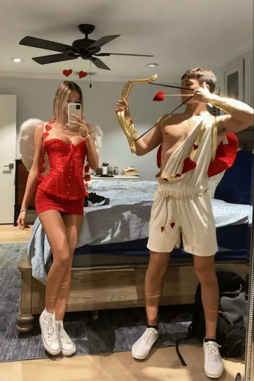 cute couple Halloween costumes