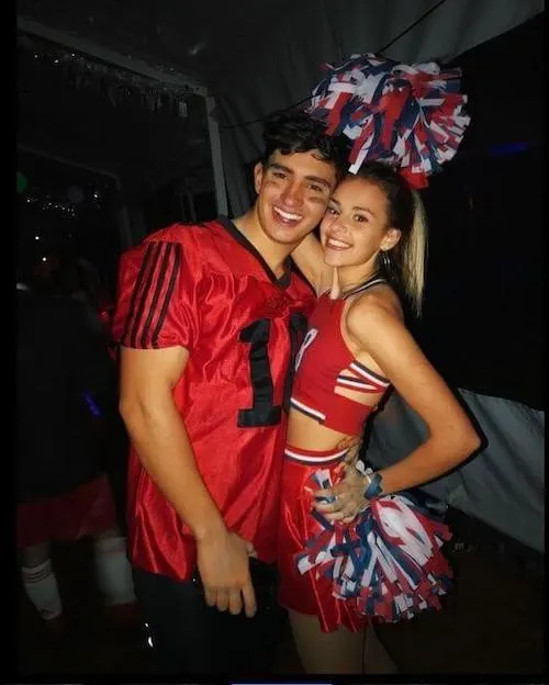 cute couple halloween costumes