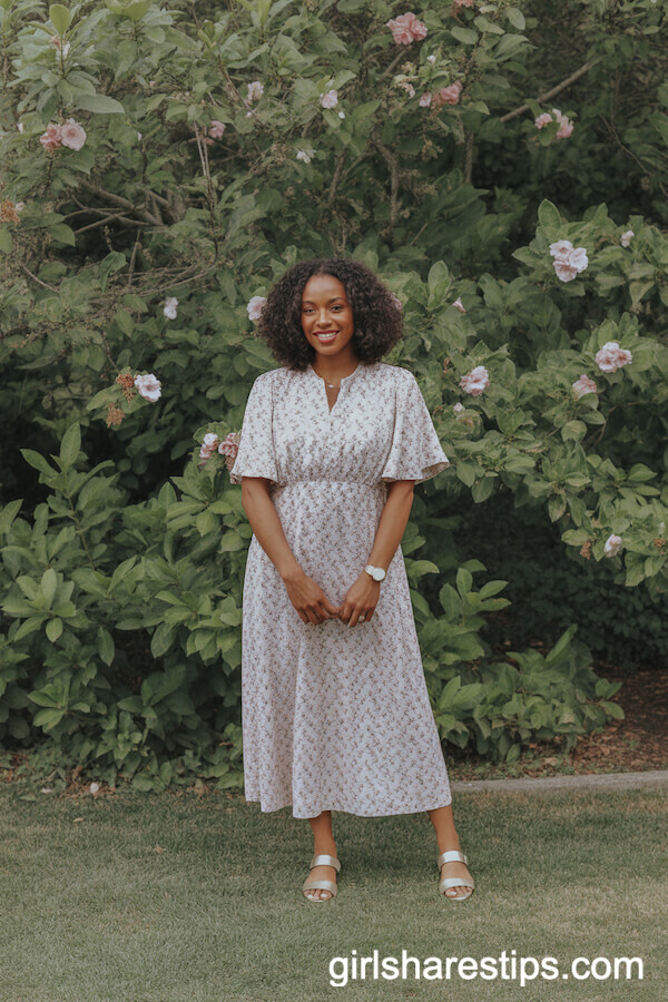 Floral Print Midi Dress with Flutter Sleeves and Sandals