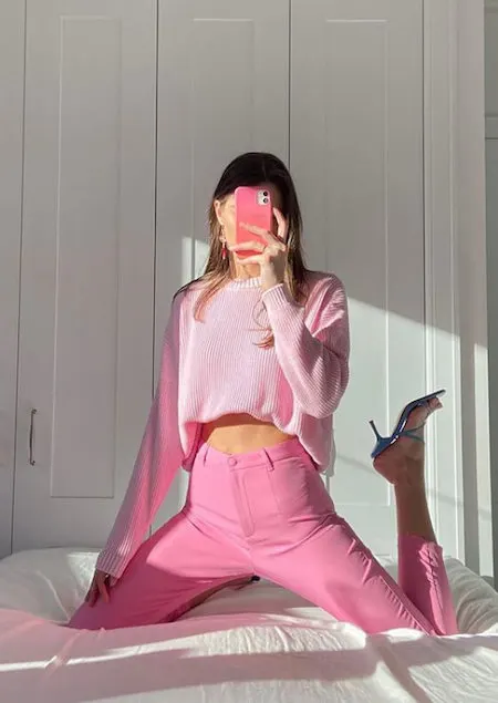 cute pink outfits aesthetic