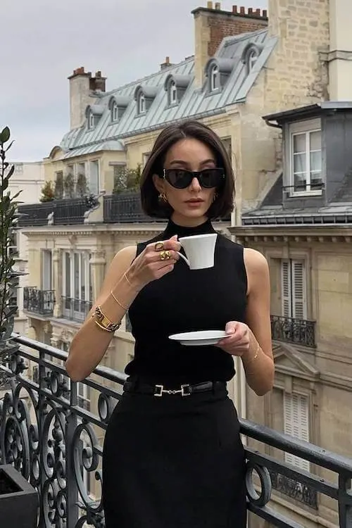 dark feminine outfits