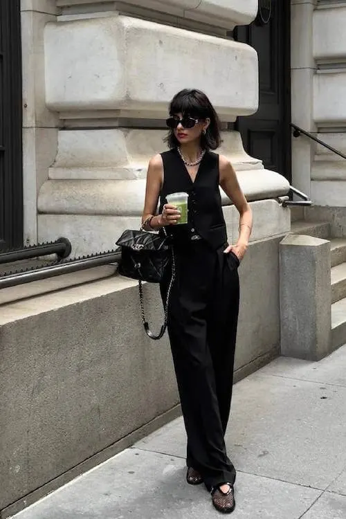 dark feminine outfits