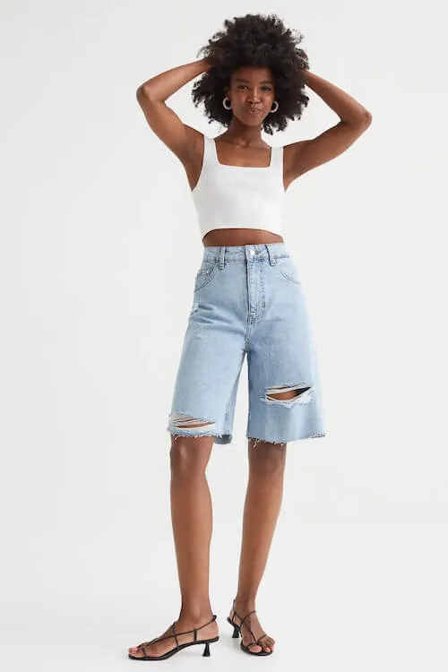 denim Bermuda shorts women outfits