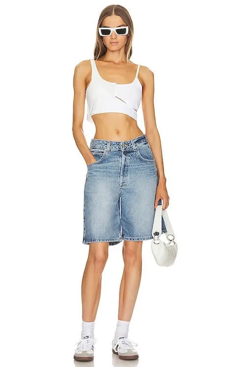 denim Bermuda shorts women outfits