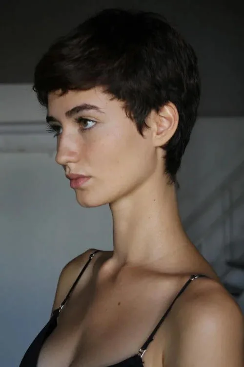 easy hairstyles for short hair