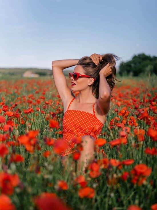 elegant birthday photoshoot ideas