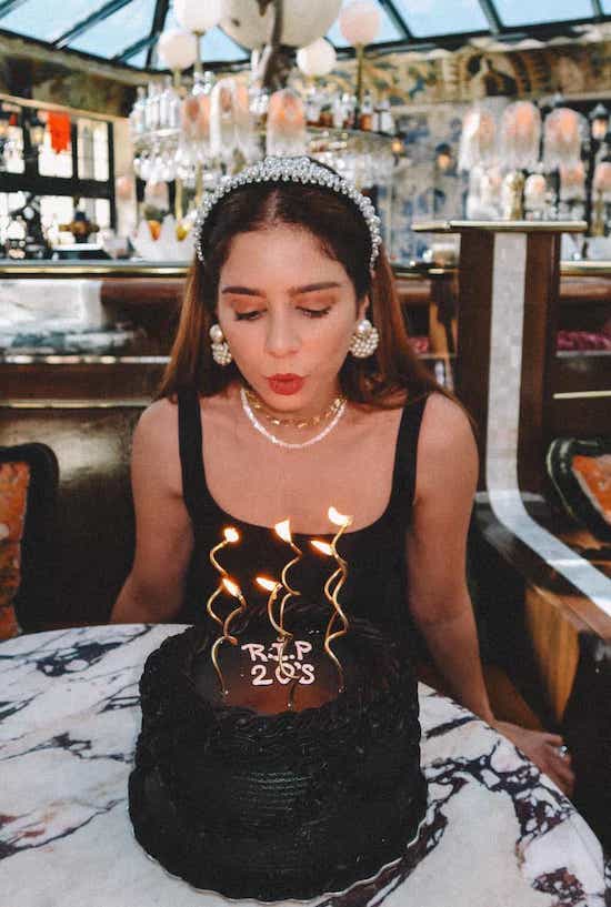elegant birthday photoshoot ideas