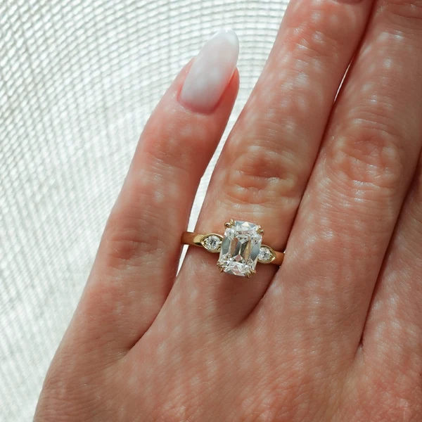 engagement ring trends
