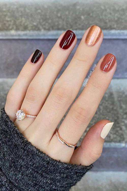 fall minimalist nails