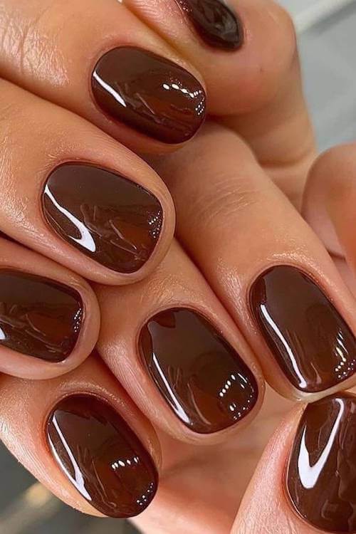 fall minimalist nails