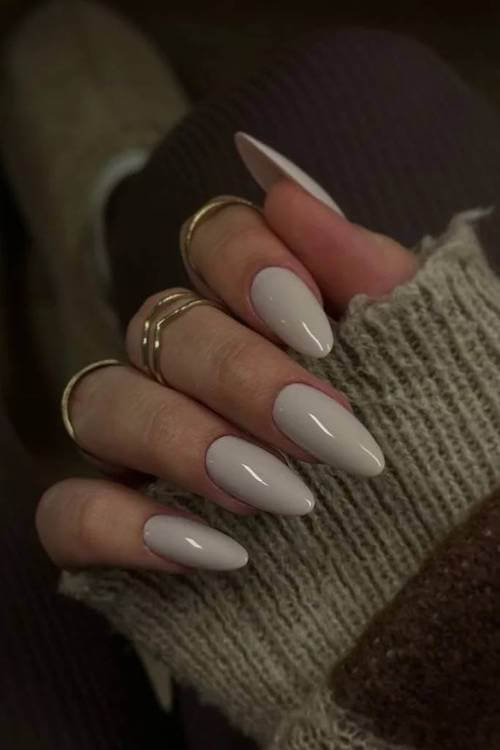 fall minimalist nails