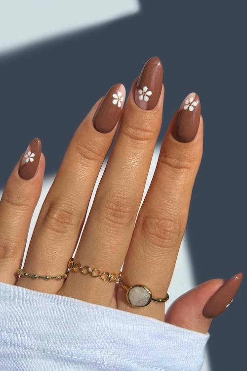 fall minimalist nails