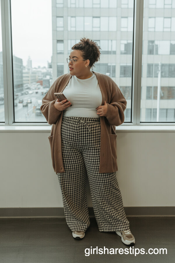Wide-Leg Houndstooth Pants with Oversized Cardigan