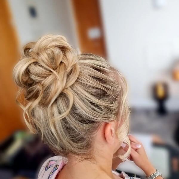 Textured Blonde Bun