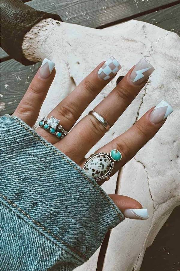Minimalist Modern White Western Nails
