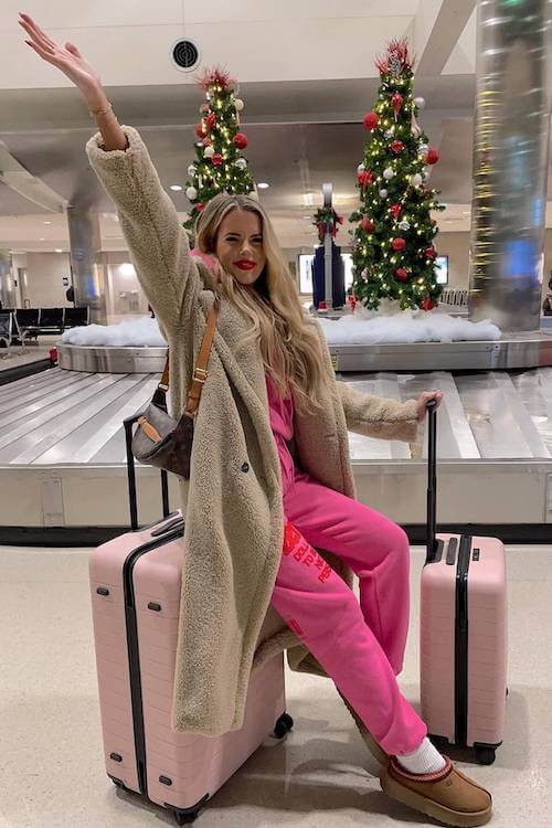fall winter airport outfit