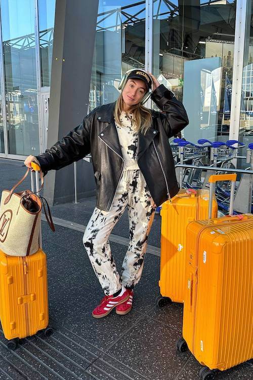 fall winter airport outfit