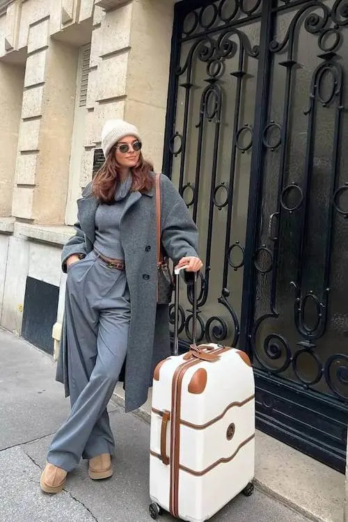 fall winter airport outfit