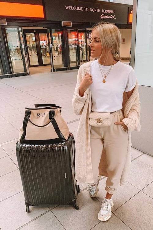 fall winter airport outfit