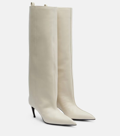2026 2027 fall winter boots trends