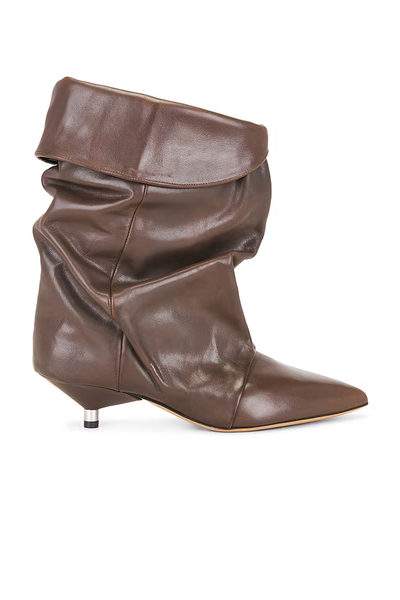 2026 2027 fall winter boots trends