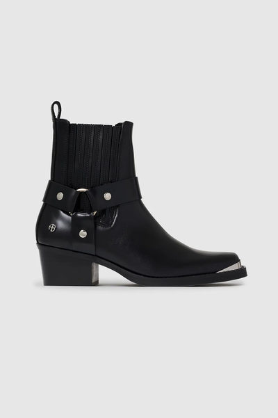 2026 2027 fall winter boots trends