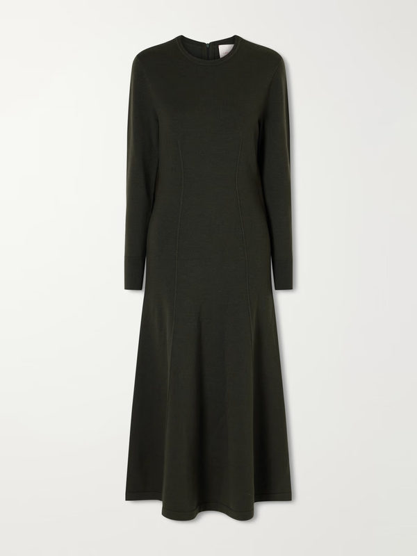 fall winter capsule wardrobe for women over 50