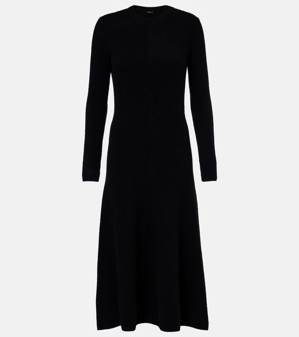 fall winter capsule wardrobe for women over 50