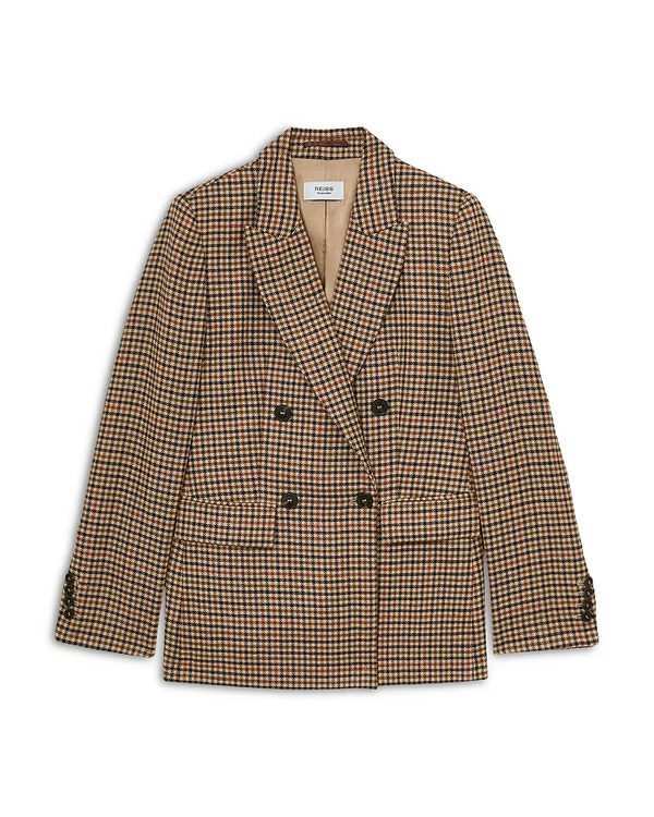 fall winter capsule wardrobe for women over 50