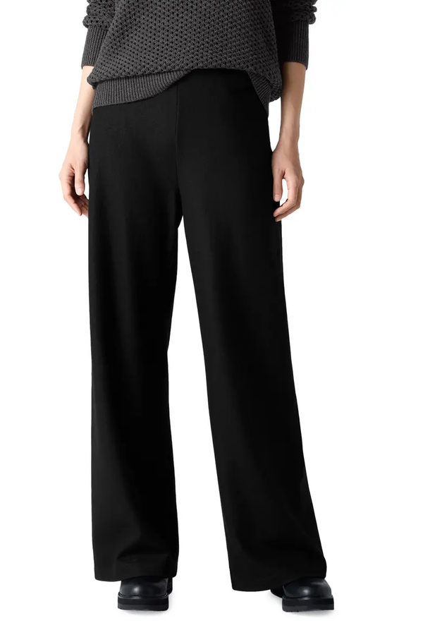 fall winter quiet luxury capsule wardrobe