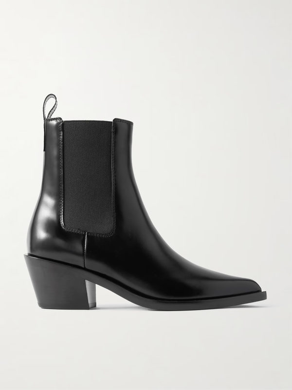 fall winter quiet luxury capsule wardrobe