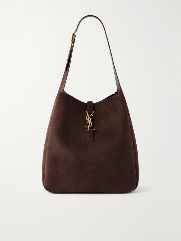 fall winter quiet luxury capsule wardrobe
