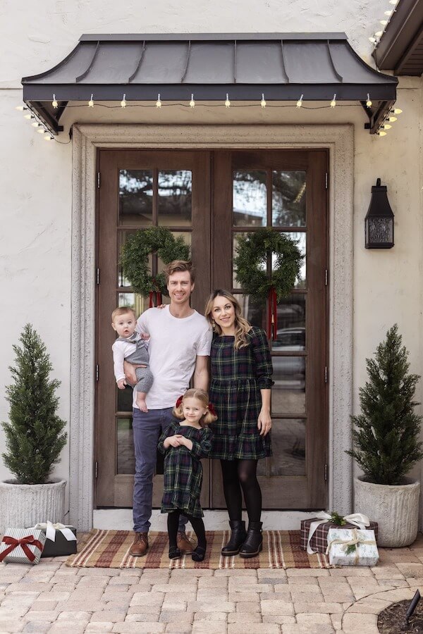 Coordinated Family Plaid Outfit Picture