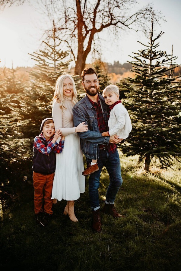 Classic Christmas Tree Farm Pose