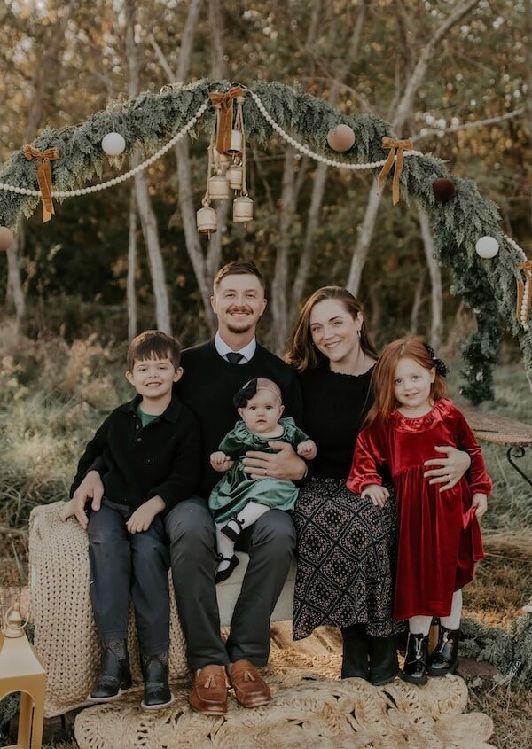 Family Christmas Arch Portrait