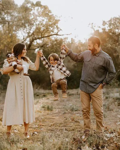 family fall photoshoot ideas