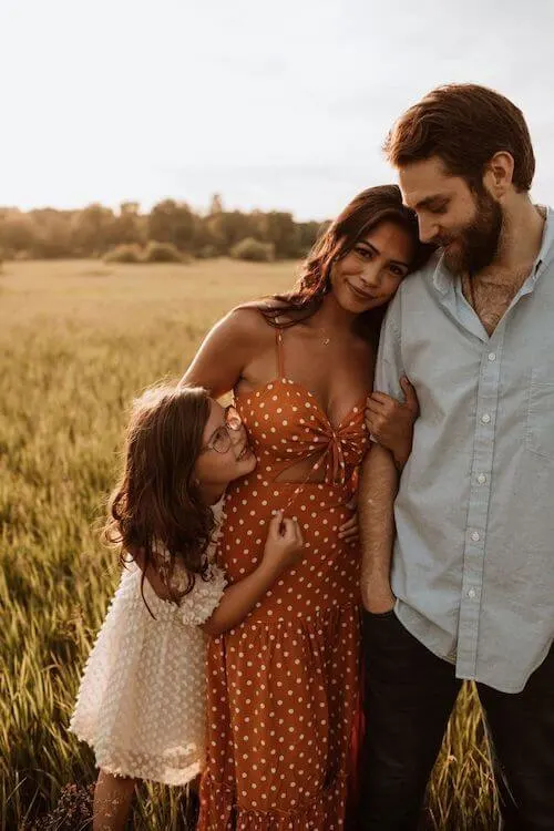 family photoshoot outfits summer