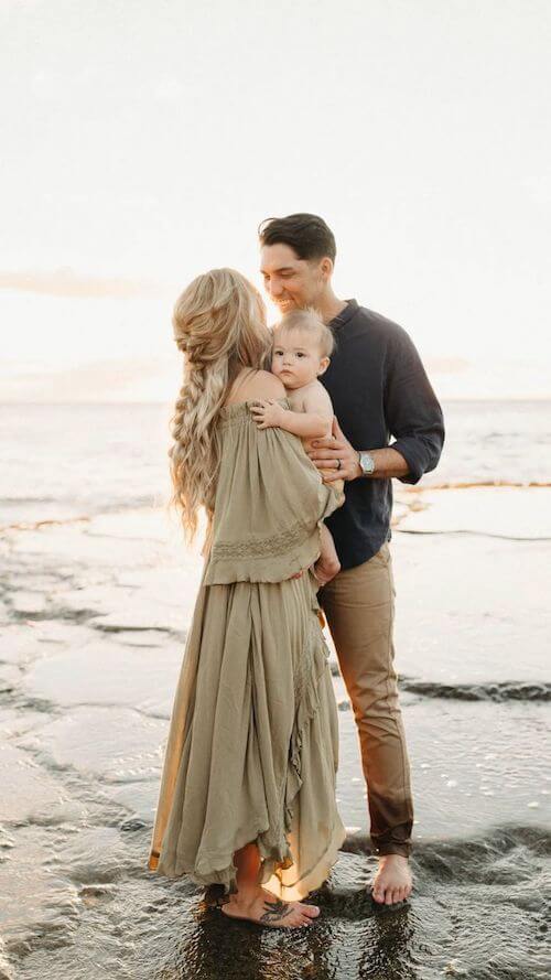 family photoshoot outfits summer