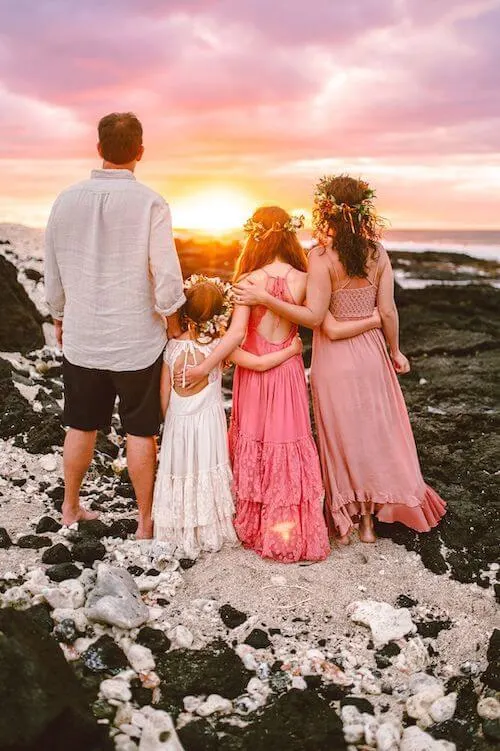 family photoshoot outfits summer