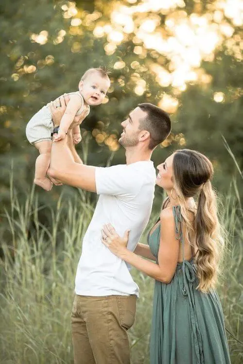 family photoshoot outfits summer