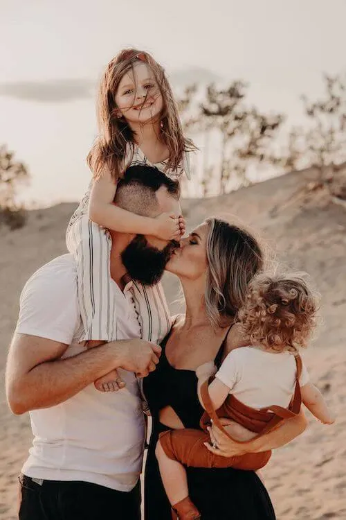 family photoshoot outfits summer