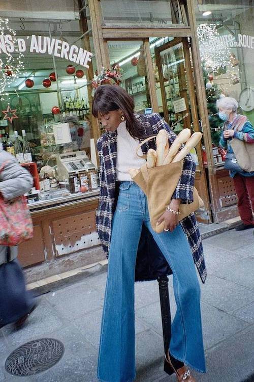 flare jeans outfit