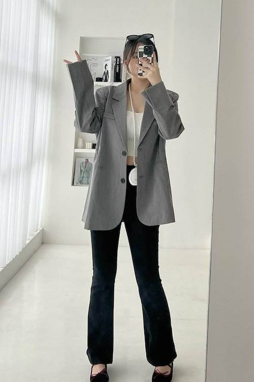 flare jeans outfit