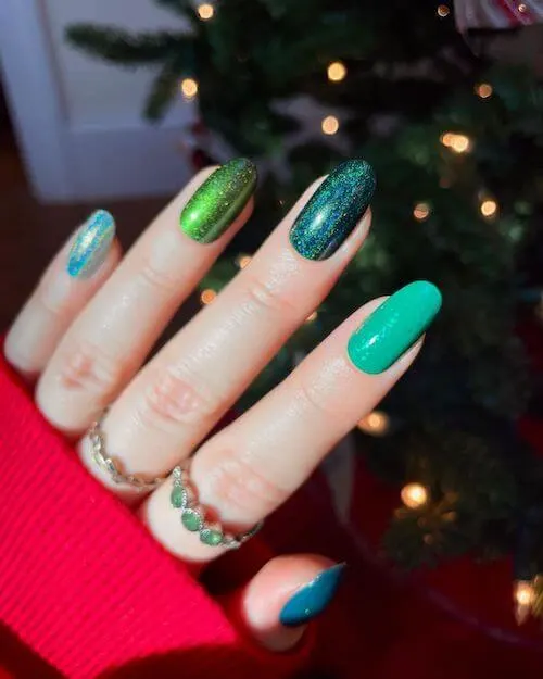 forest green nails designs