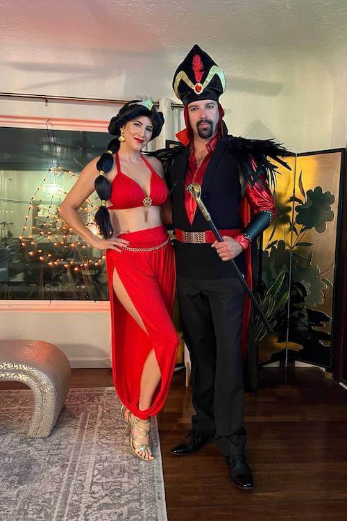 Halloween costumes couples