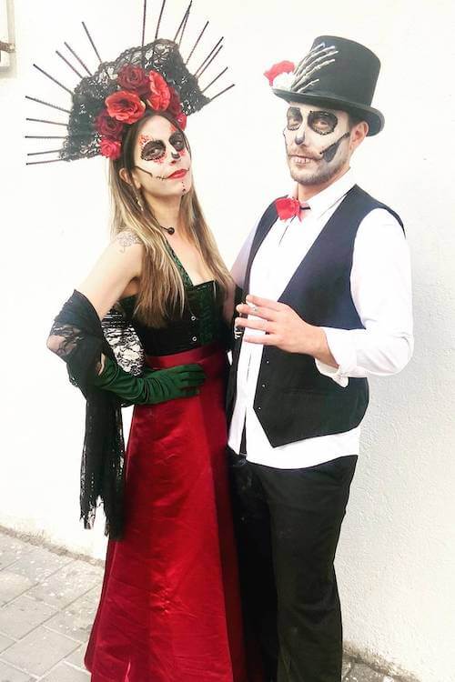 Halloween costumes couples