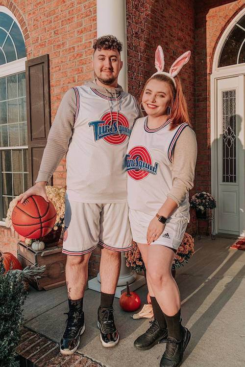 Halloween costumes couples