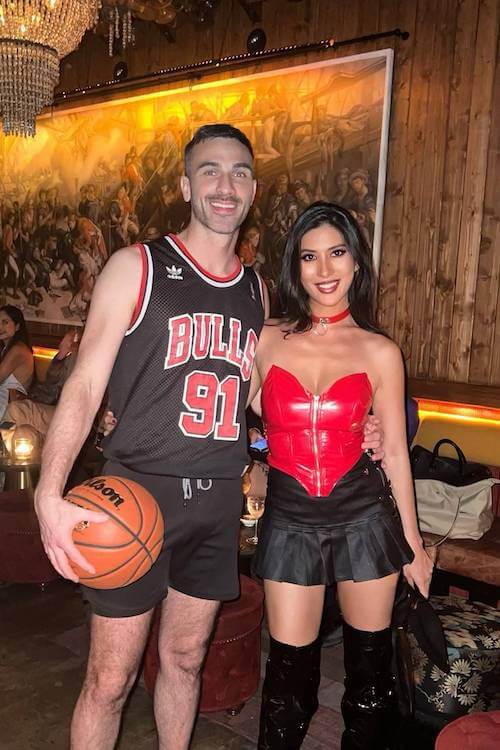 Halloween costumes couples