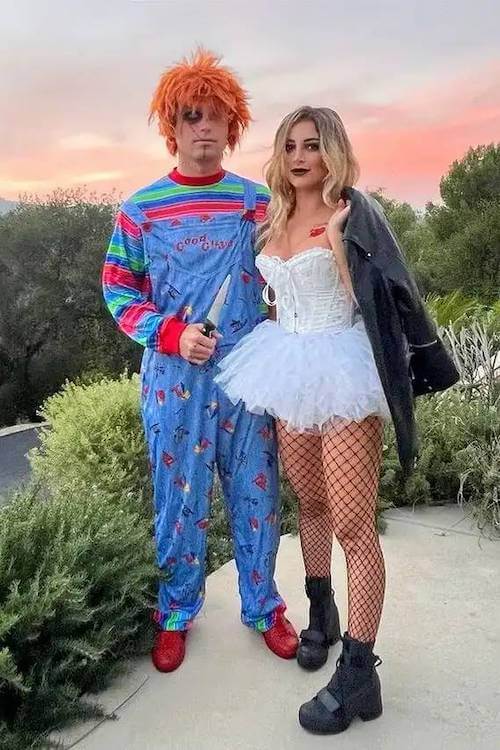 Halloween costumes couples